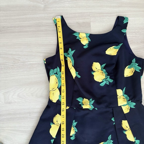 Eva Mendes New York and Company Womens Dress Lemon Felicity Sheath dress Size 12 - Picture 5 of 16